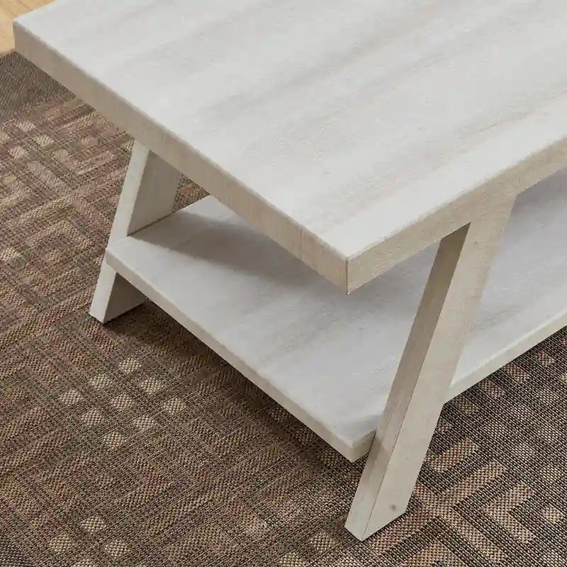 Table d'appoint contemporaine en placage de bois dur avec étagère inférieure