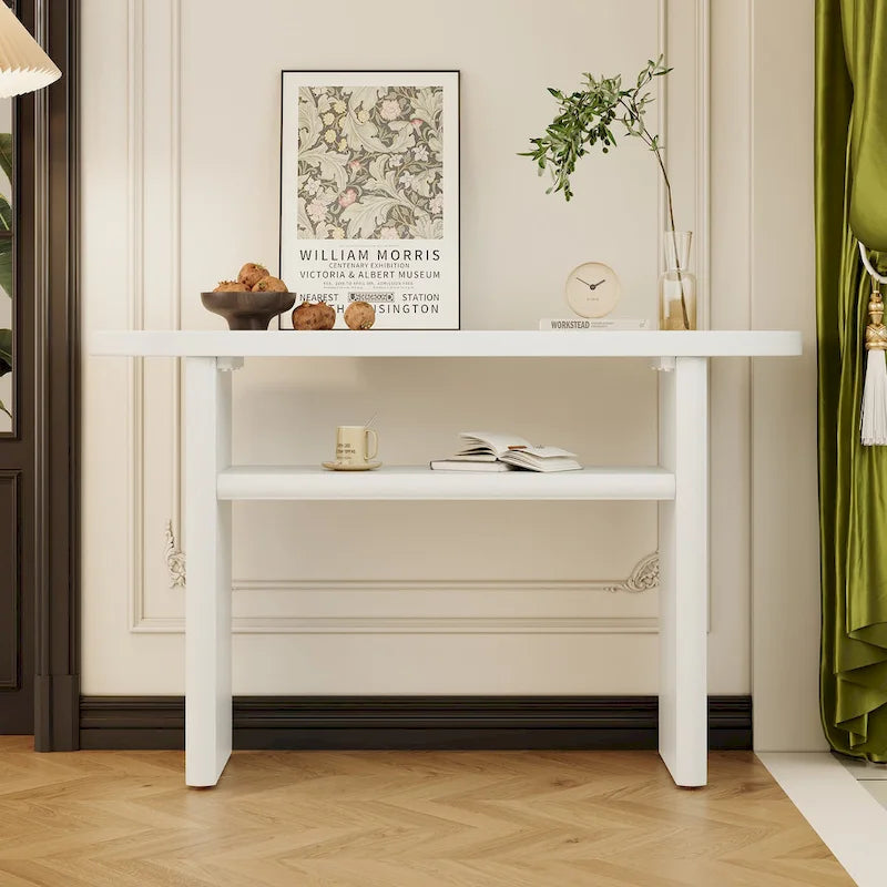 Console minimaliste avec bords arrondis et étagère inférieure