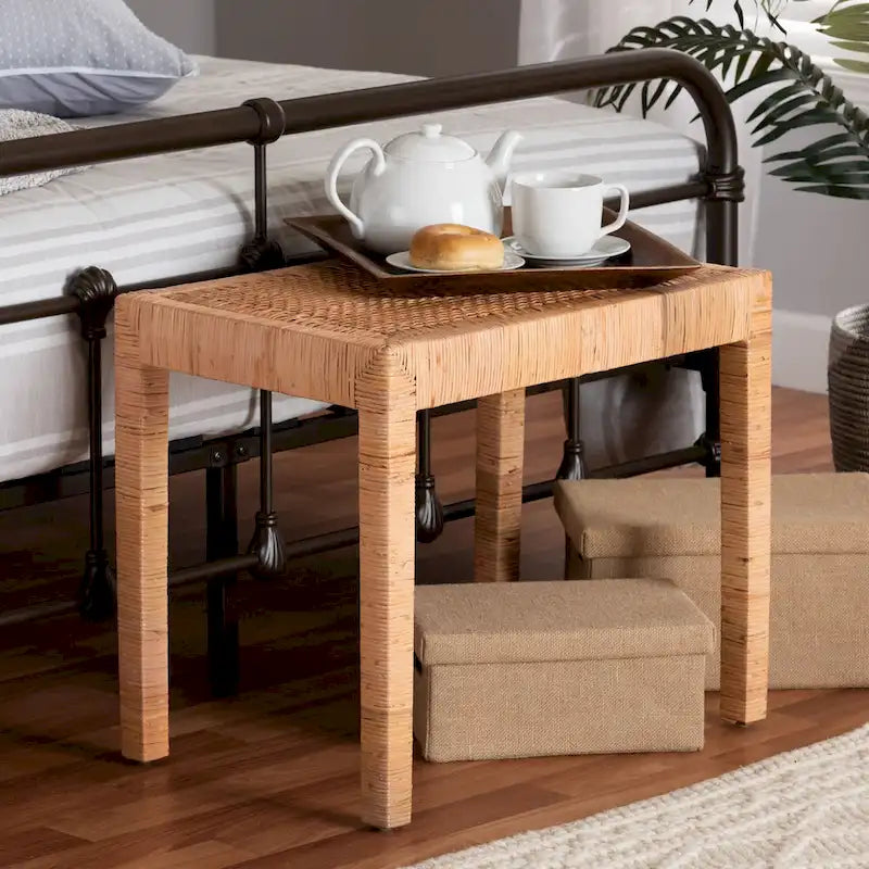 Banc d'appoint bohème en rotin naturel et bois d'acajou